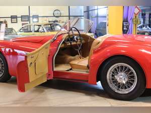 1953 Concourse winning XK120 SE OTS 3.4 For Sale (picture 5 of 12)