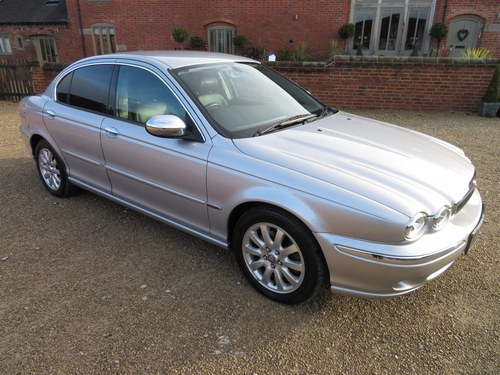 6495 JAGUAR X TYPE 2.5 2002 17K MILES /28 KLM FROM NEW For Sale
