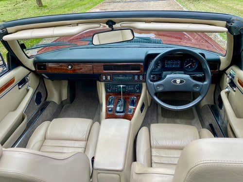 1989 Jaguar XJS - 5