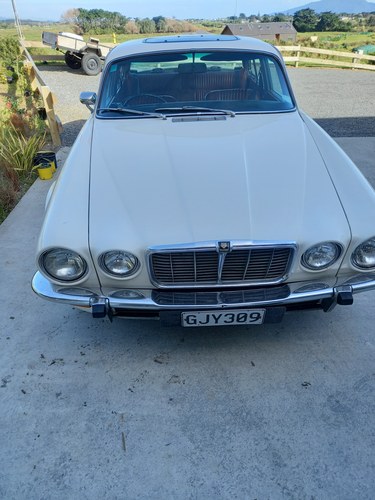 1974 XJ6  Manual Mint Condition For Sale
