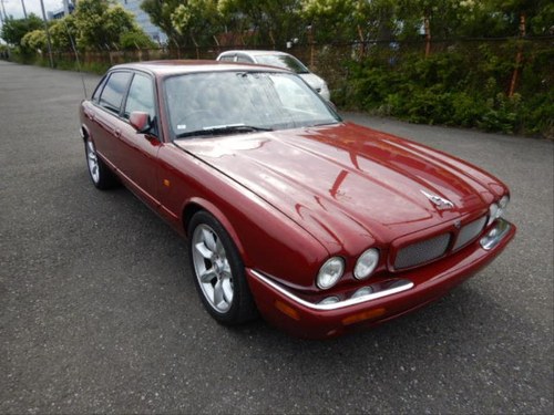 Jaguar XJR 2002 59k perfect rust free car, to full UK spec For Sale