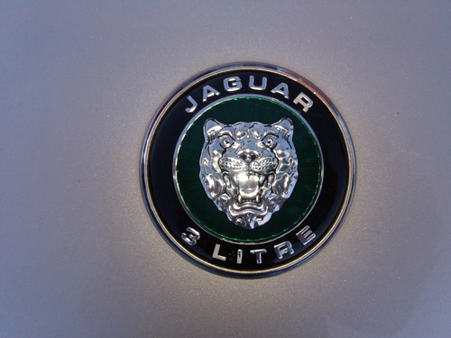 2000 Lovely old Jag for the price of a sunroof on a new XF!! For Sale