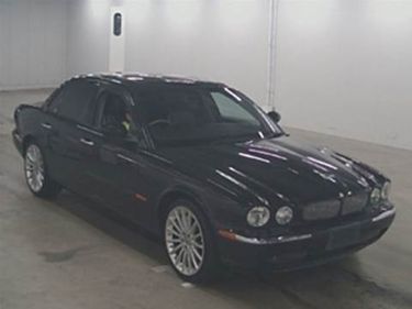 Picture of Jaguar XJR 2004 53k supplied to UK spec in perfect order For Sale