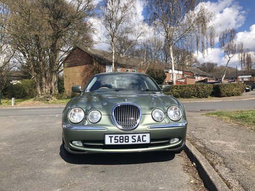 1999 Rare low mileage lovely condition  FSH S TYPE 4.0 v8 For Sale