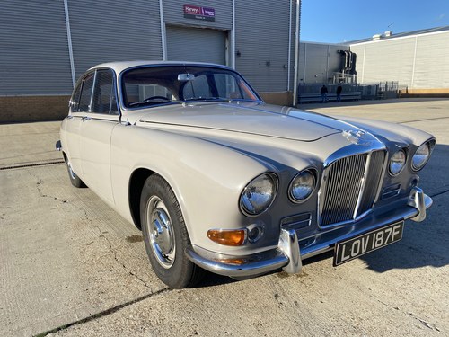 1967 Jaguar 420 - Warwick Grey with auto and PS In vendita