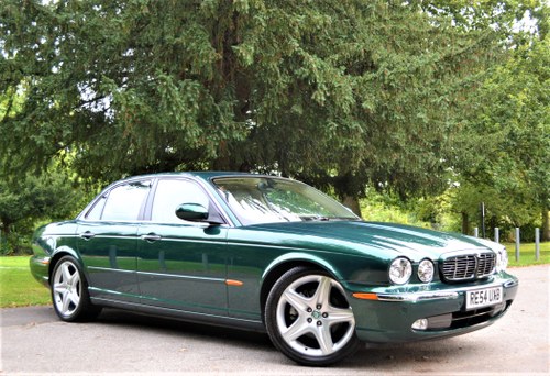 2004 Jaguar XJ 3.0 Sovereign One owner 35,000 miles. VERKAUFT