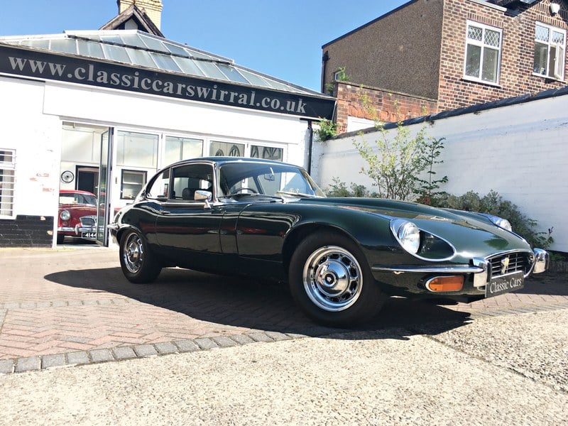 JAGUAR E TYPE V12 MANUAL. UK CAR