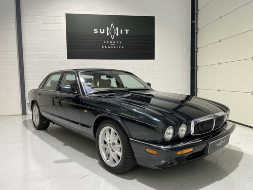 1998 Jaguar XJ8 A vendre