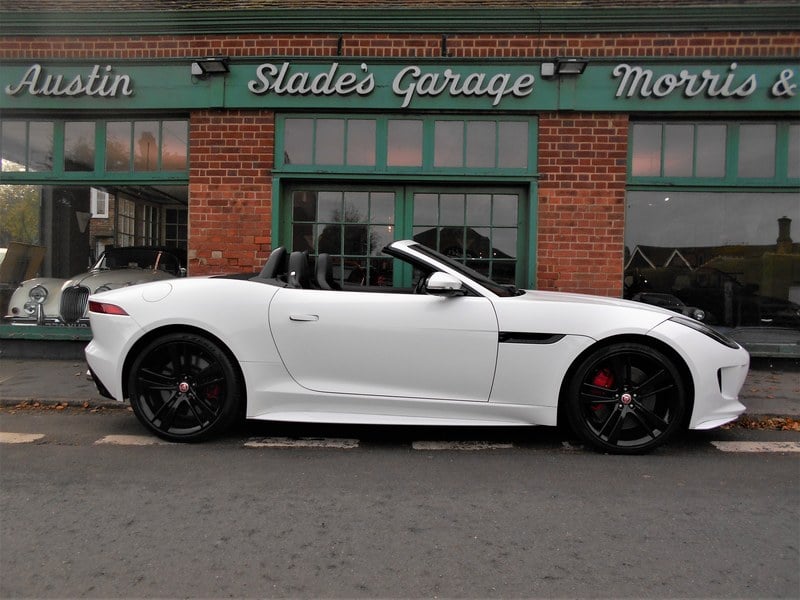 Jaguar F-Type 5.0 R-Dynamic Convertible AWD