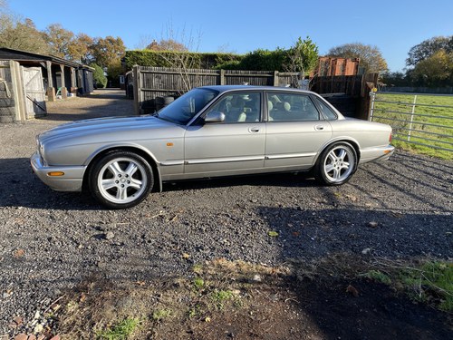1999 Jaguar XJR supercharged For Sale
