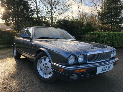 1995 Jaguar xj6 sovereign 4.0 fully loaded titanium with oatmeal SOLD