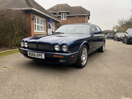 1995 Genuine factory XJR-6 manual supercharged In vendita