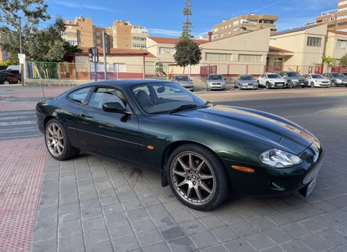 1998 Jaguar XK8 A vendre