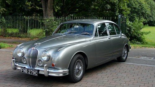 1965 Jaguar MK2 3.8 manual overdrive A vendre