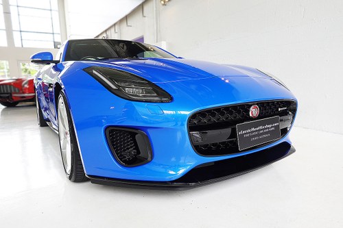 2018 Beautiful F-Type P300, Ultra Blue Metallic, 9,780 kms only For Sale