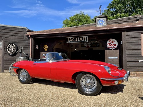 1969 JAGUAR E-TYPE S2 4.2 ROADSTER. R.H.D, MATCHING NUMBERS! SOLD