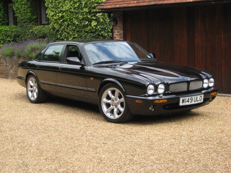 2000 Jaguar XJ
