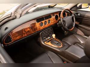 2002 02/52 Jaguar XK8 Convertible - Rust free, immaculate For Sale (picture 12 of 20)