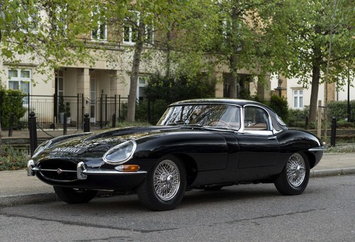 1961 Jaguar E-Type 3.8 Flat Floor Roadster (LHD) VENDU