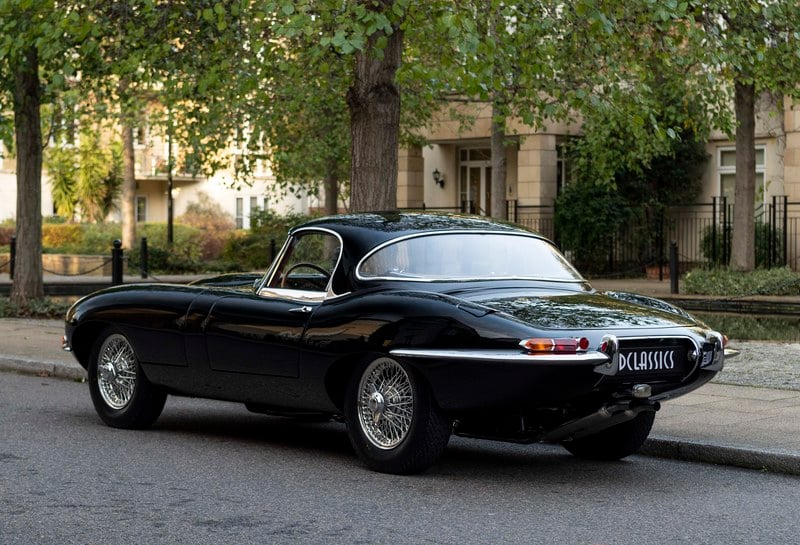 1961 Jaguar E-Type - 4