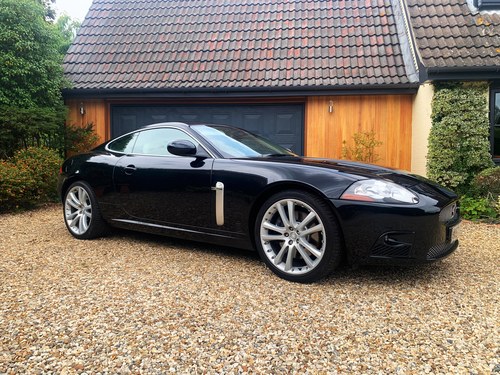 Jaguar XKR-4.2 sports coupe in midnight black met 2007-(57) For Sale