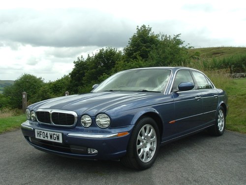 2004 04/04  Jaguar Xj6 3.0 V6 (X350). Only 29500 Miles from new. SOLD