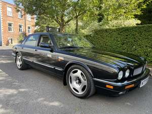 1995 JAGUAR XJR  SUPERCHARGED   MANUAL For Sale (picture 1 of 24)
