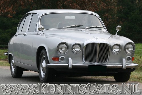 Jaguar 1968 Daimler 420 S Saloon For Sale