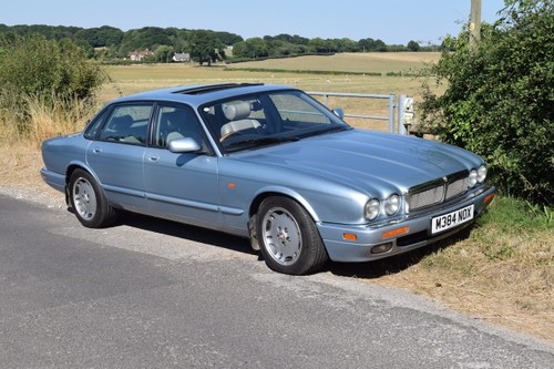 1995 Jaguar X300 3.2 Sport saloon Price reduction £1,750 In vendita