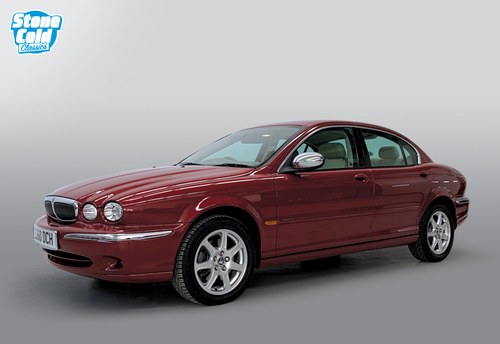 2002 Jaguar X-Type 2.1 V6 just 17,350 miles OUTSTANDING! VENDUTO
