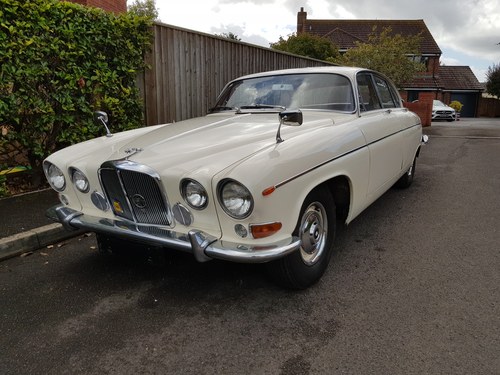 1968 Jaguar 420G For Sale