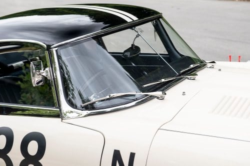 1961 Jaguar E-Type - 9