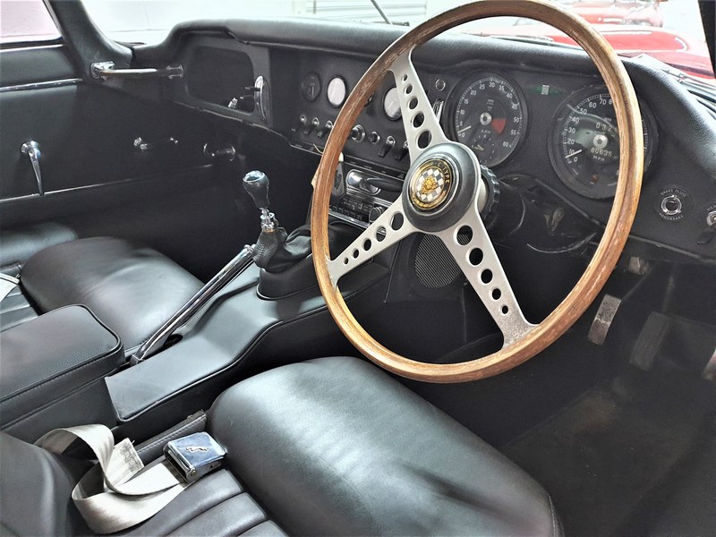 1967 Jaguar E-Type - 7