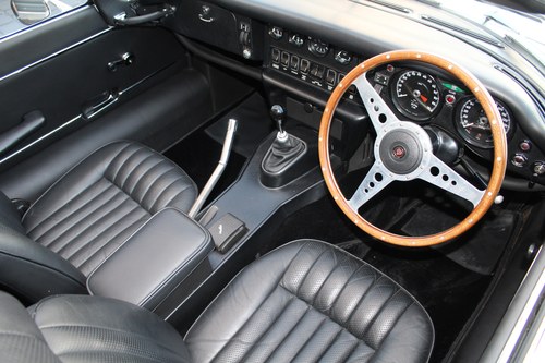 1972 Jaguar E-Type - 8