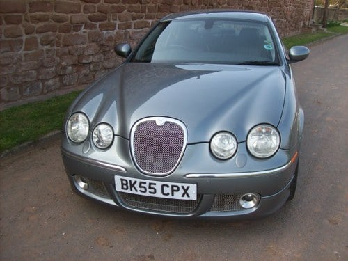 2005 Jaguar S-Type - 2