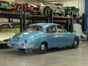 1965 Jaguar Mark II 3.8 4 spd O/D mechically fully restored! For Sale (picture 7 of 12)