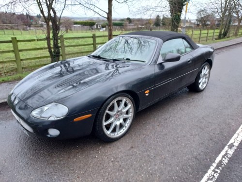 2002 Jaguar XKR 4.2 Convertible only 60307 miles HPI clear In vendita