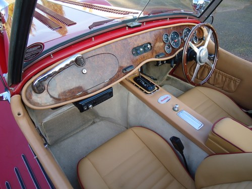 1975 Jaguar SS100 - 8