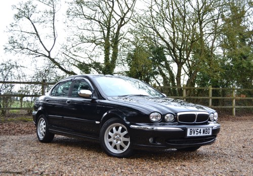2004 X-Type 2.1 V6 Classic 4dr Auto 1 owner 14,000 miles FSH SOLD