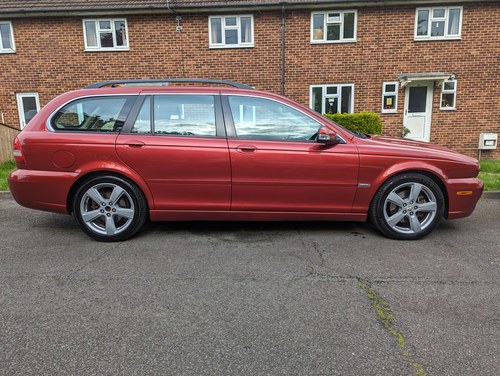 2009 Jaguar X Type SE Estate 6 Speed Manual