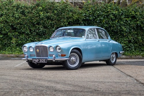 1967 Jaguar 420