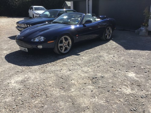 2001 Jaguar Xkr Auto