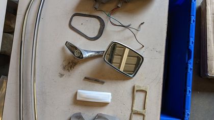 Picture of ORIGINAL USED PARTS from a JAGUAR E type  2+2