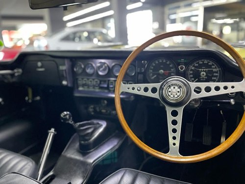 1969 Jaguar E-Type 4.2 FHC Manual Te koop