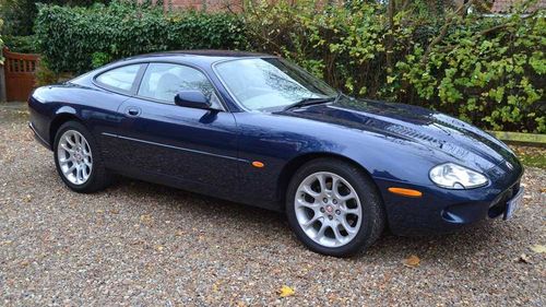 Picture of 2000 Jaguar XKR - For Sale