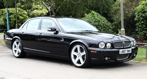 2007 Rare Collectible Super V8. STUNNING A vendre