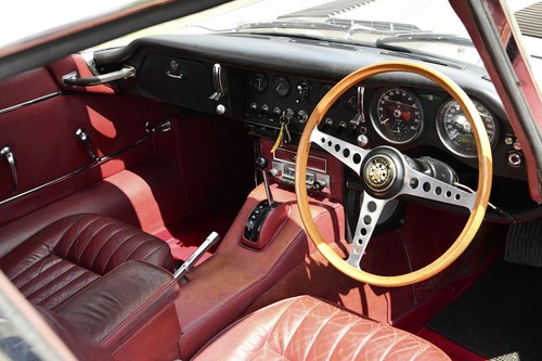 1967 Jaguar E-Type - 8