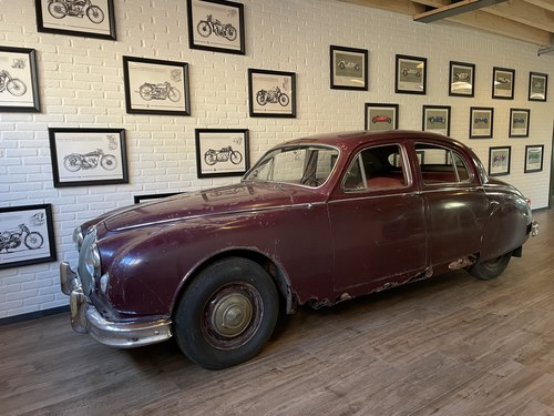 1958 Jaguar MK1 saloon barnfind 25.800 kilometres Kaufen Bei