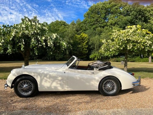 1956 Jaguar XK140 SE Drophead Coupe VENDIDO