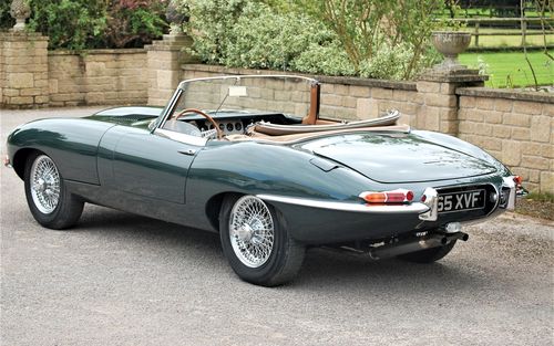 1961 Jaguar 'E' Type (picture 1 of 22)